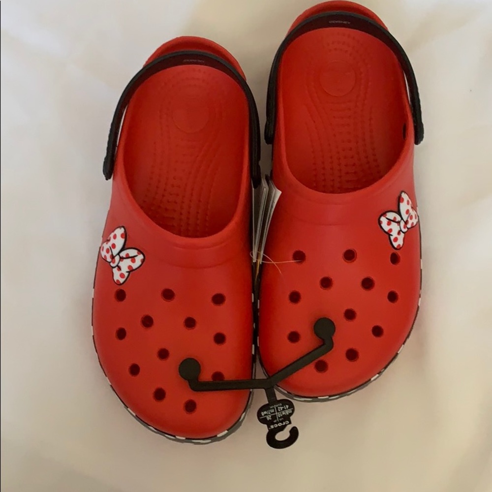 Minnie crocs